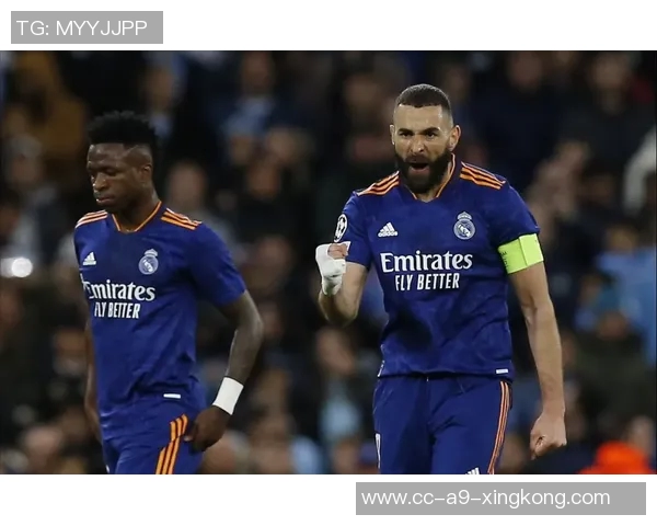 皇马11月最佳球员候选名单揭晓姆巴佩库尔图瓦维尼修斯争夺荣誉