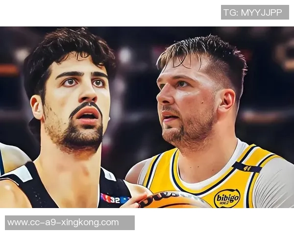 杨瀚森主动与阿夫迪亚交流翻译助力两人友好碰拳互动